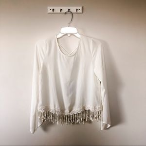 NWT Lush long sleeve top - size small - fringed